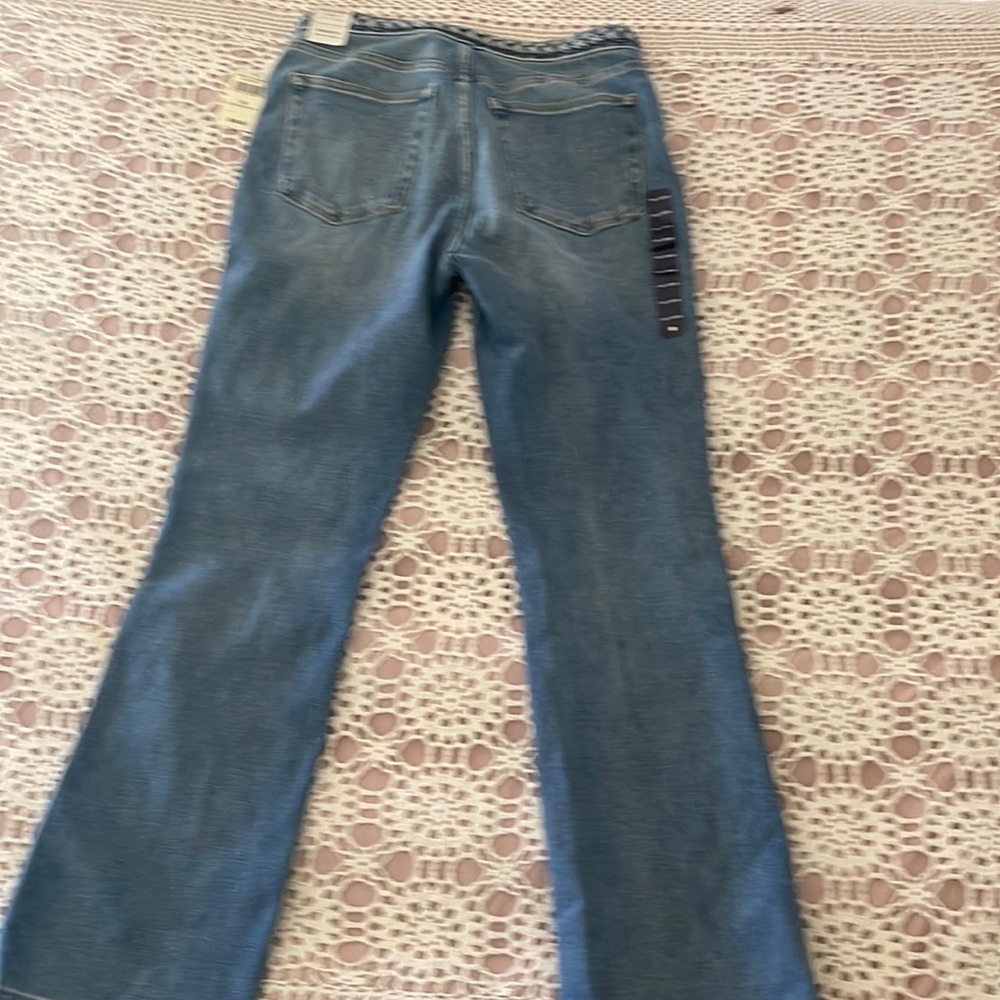 Lucky Brand Jeans. High Rise Bootcut. 10/30 R. Color Blue.